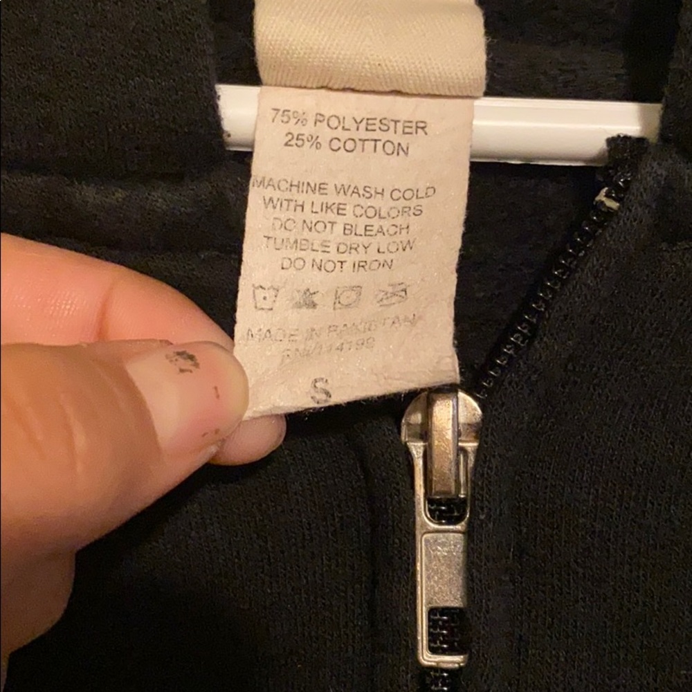 Sweater - Picture 3 of 3